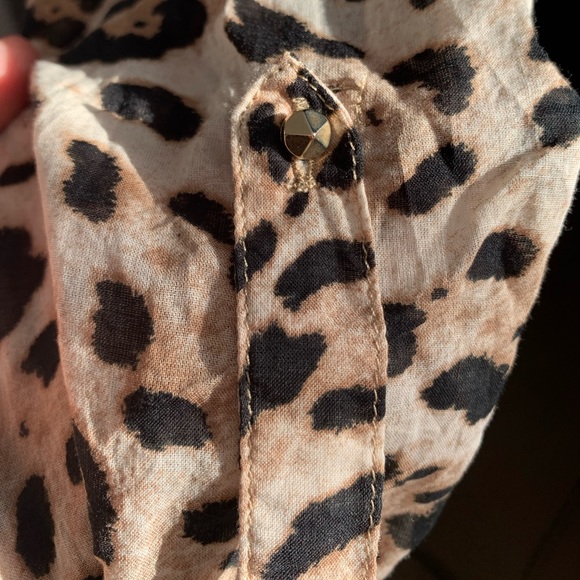 Leopard Print Zara Blouse Sz Small - Picture 6 of 8